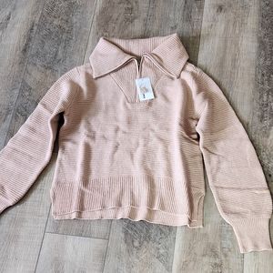 Beige sweater Women's small